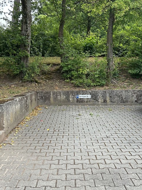 PKW Stellplatz in Fulda-Aschenberg - Einhardstraße 45